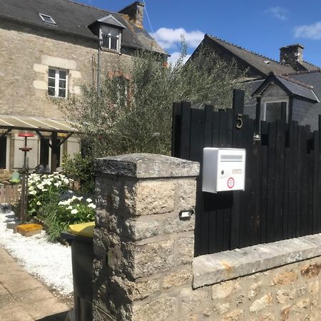 Charmante Maisonnette Proximite Cite Medievale Et Bords De Rance Динан Экстерьер фото